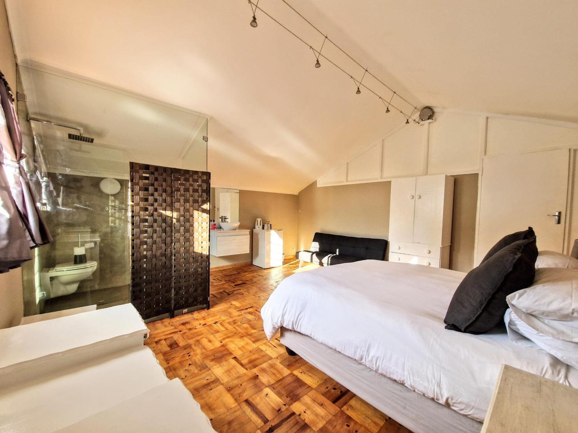 9 On Drommedaris Hotel Stellenbosch Bagian luar foto